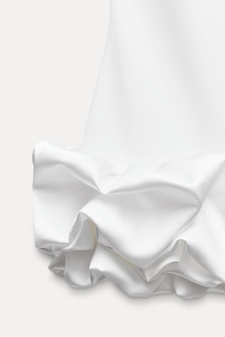 Eleganza – Rochie Mini de Damă cu Volane și Pliuri