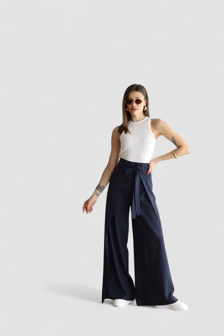 ARIANE – PANTALONI DIN IN CU PICIOR LAT PENTRU FEMEI