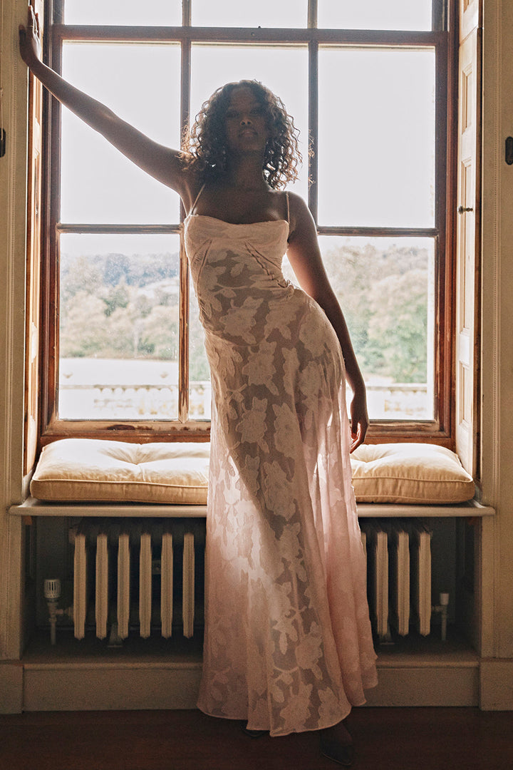 Aleida – Rochie Elegantă de Damă, Design Sofisticat și Croială Comfortabilă