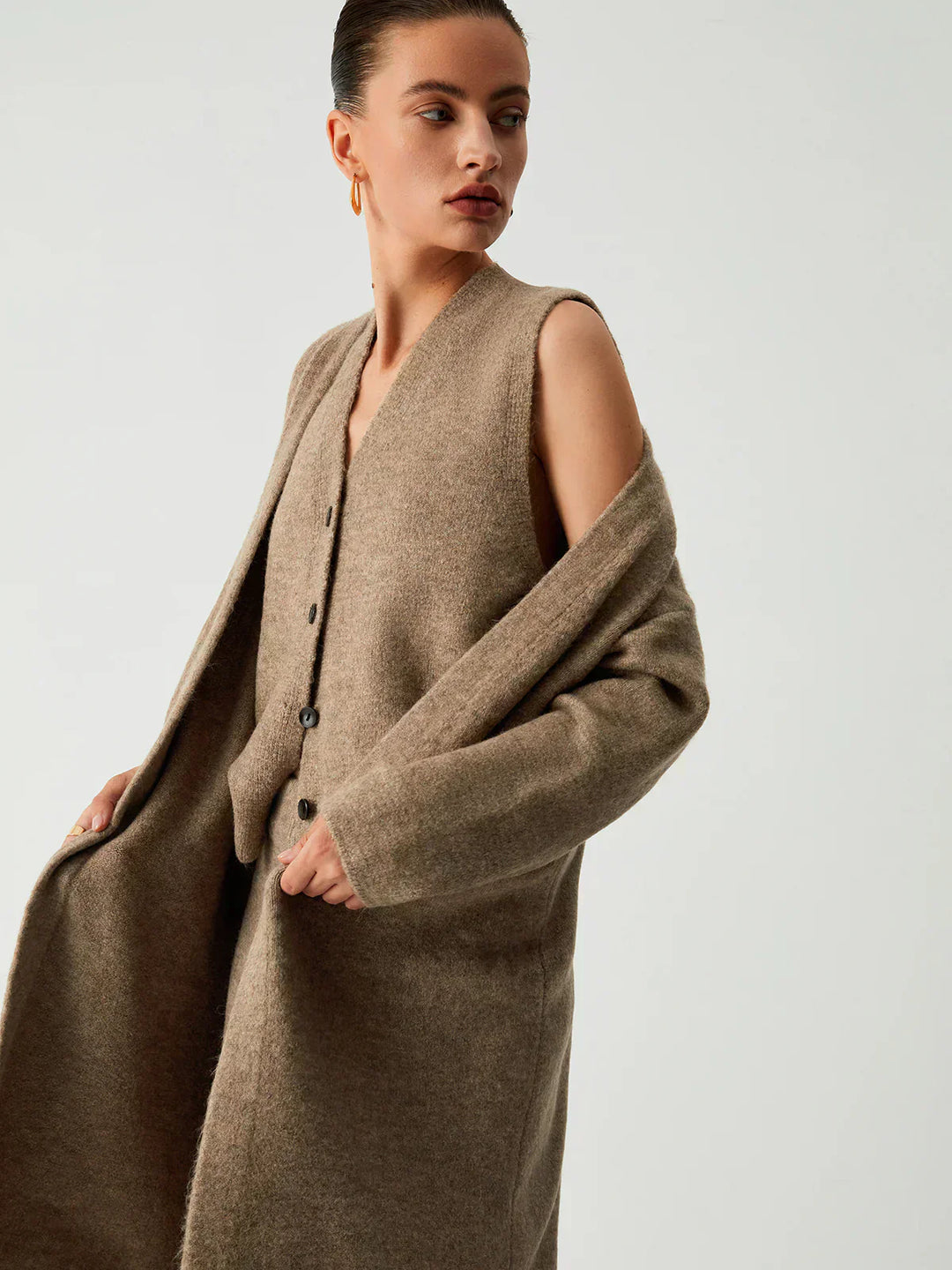 Cardigan lung din trei piese cu pantaloni casual