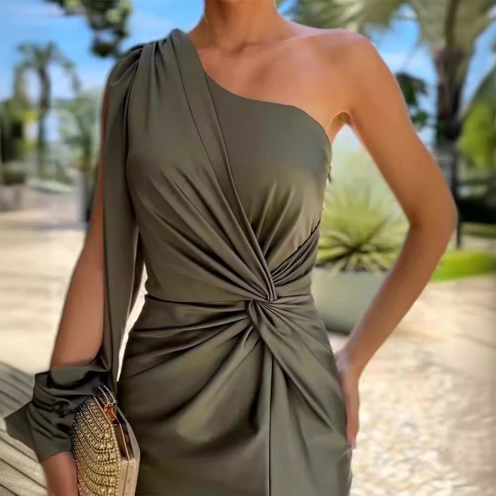 Alisa – Rochie de Damă Elegantă Lungă cu Umăr Asimetric