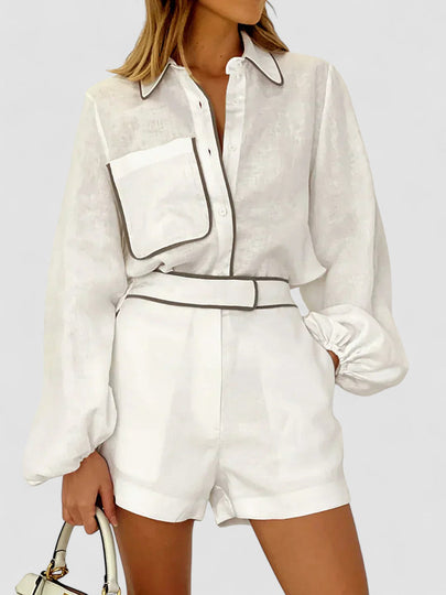 Set de pantaloni scurți și in cu detalii contrastante