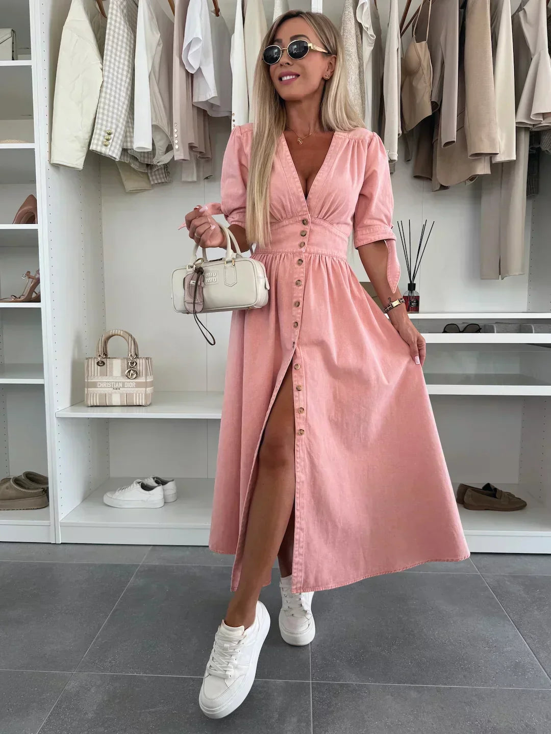 Luise – Rochie de Damă Denim Elegantă cu Detalii Strălucitoare