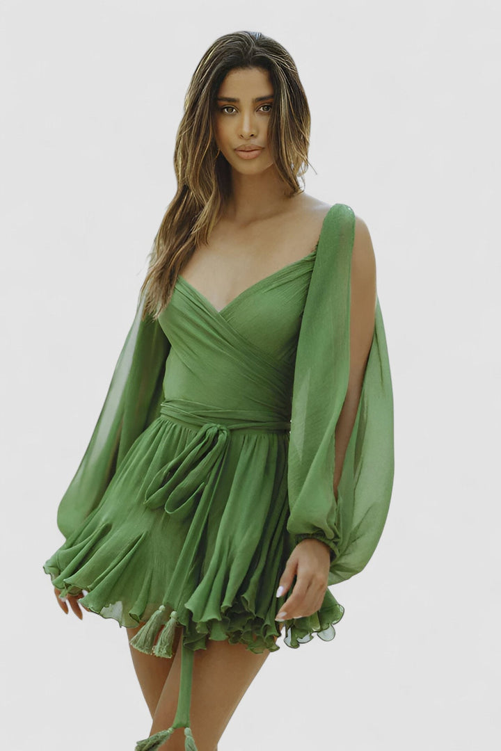 Jade – Costum de Damă Lejer de Vară din Material Ușor